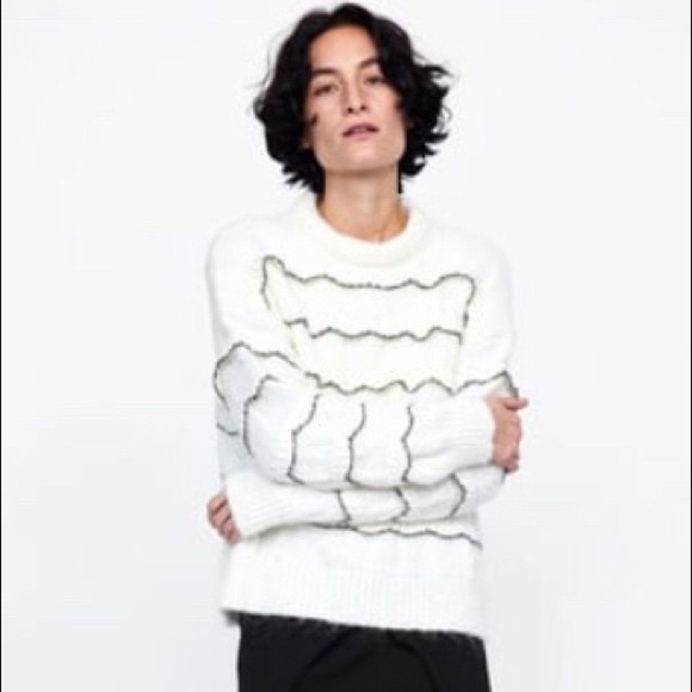Zara white Knit Sweater